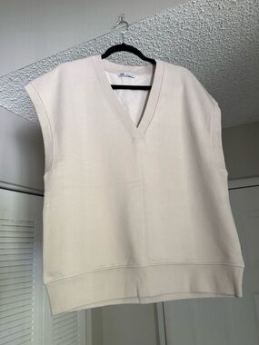 Zara Cream Fleece-Lined Sleeveless Vest